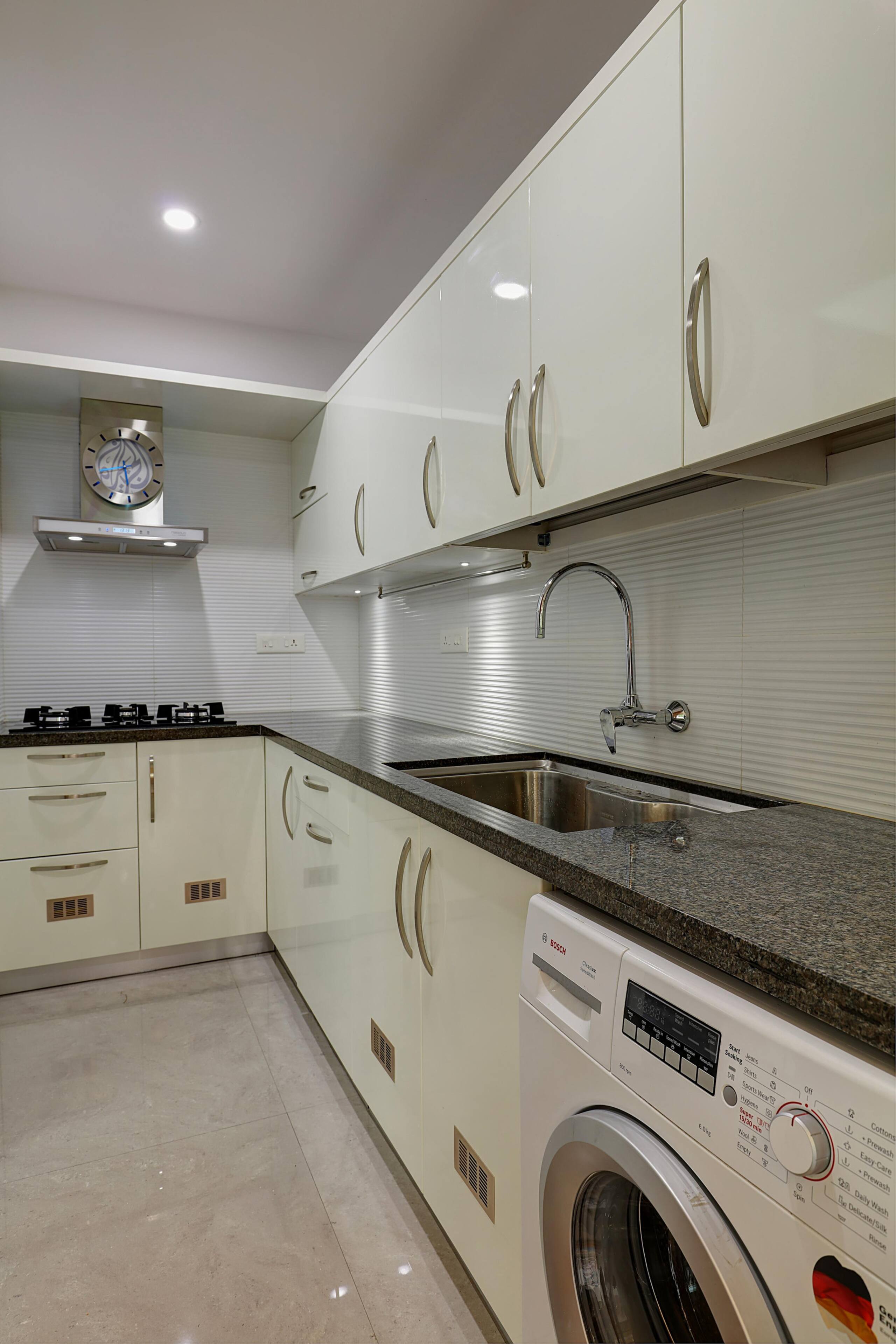 Chilla - 4 Bedroom Villa 12