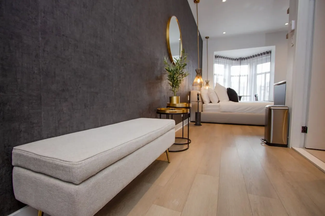 Studio13/Plateau/St-Denis/Terraces/SelfCheck-In/AC 19