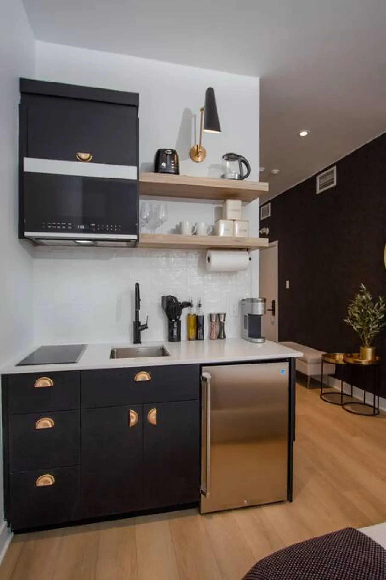 Studio13/Plateau/St-Denis/Terraces/SelfCheck-In/AC 3