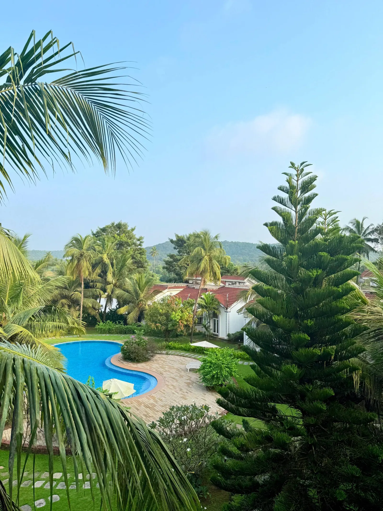 2BHK Penthouse w/ Pool & Balcony, 5min to Thalassa 3