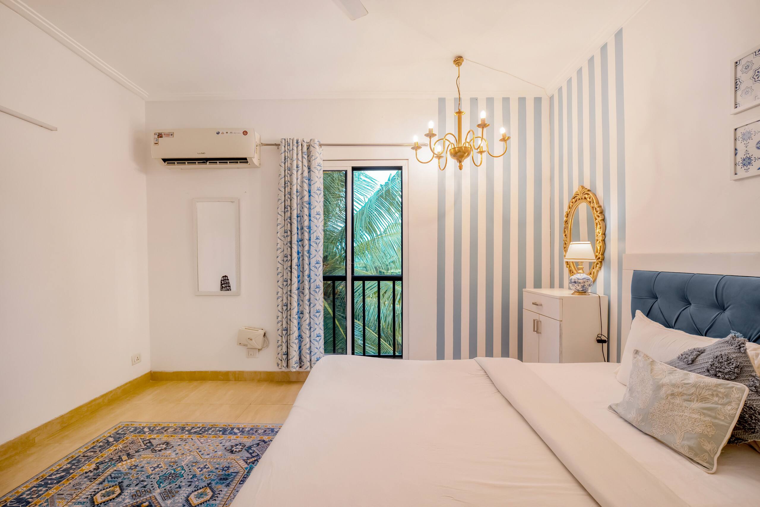2BHK Penthouse w/ Pool & Balcony, 5min to Thalassa 24