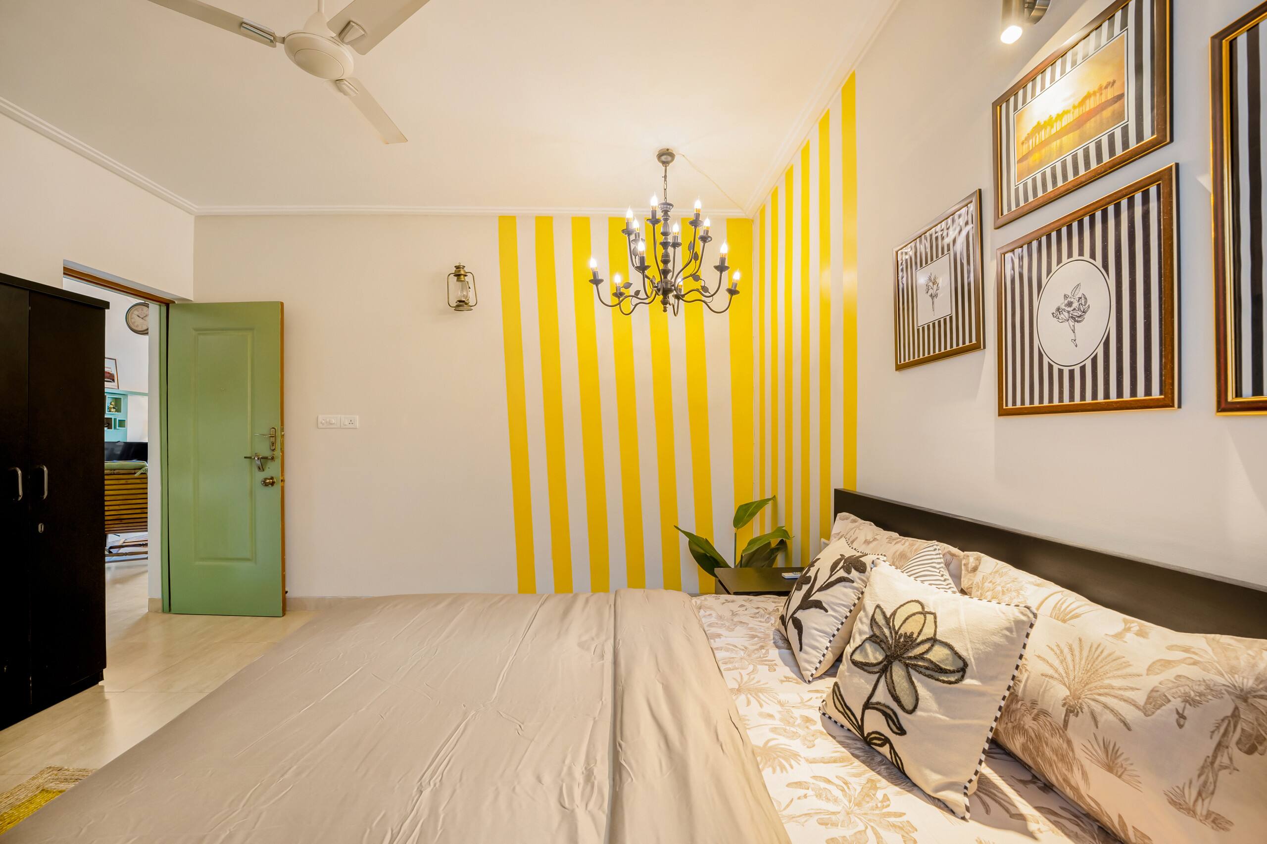 2BHK Penthouse w/ Pool & Balcony, 5min to Thalassa 26