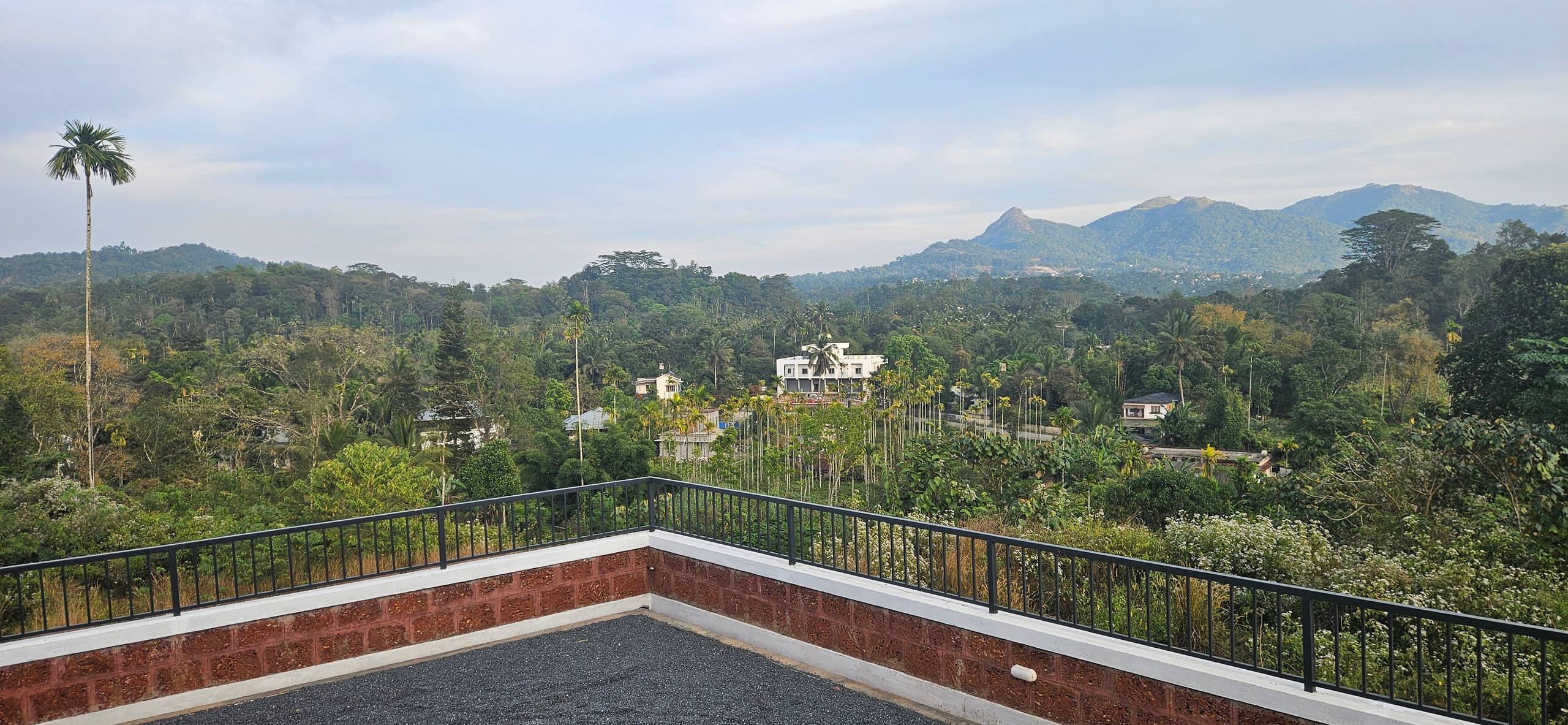 Hillora Homestay | Couple friendly / Family Villa 19