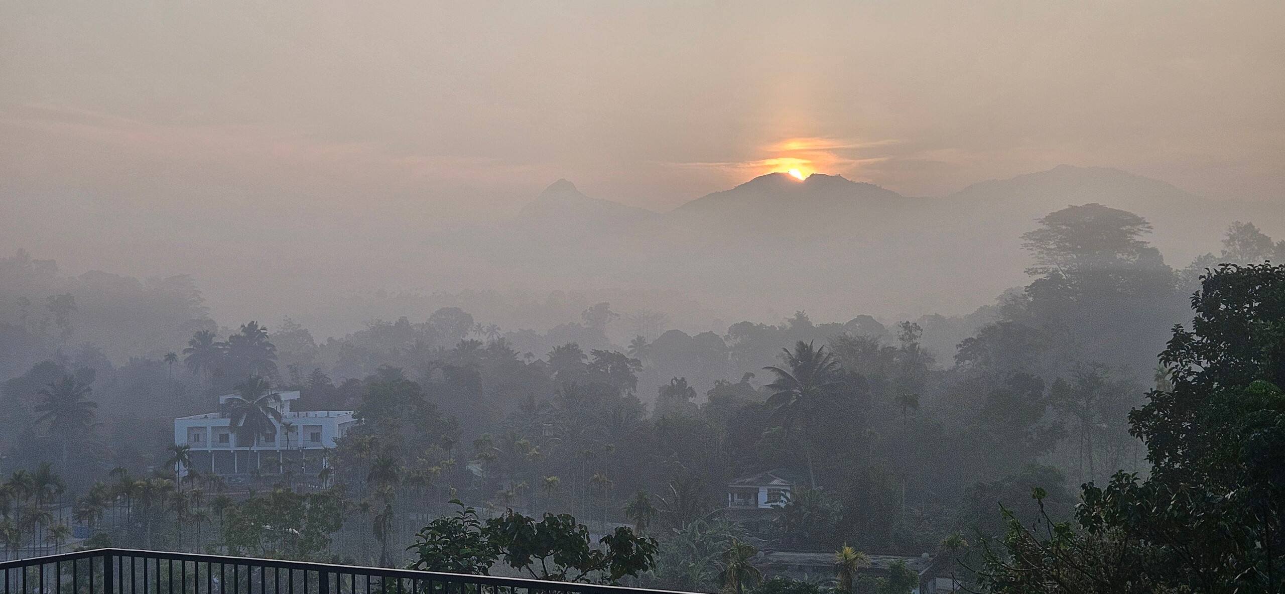 Hillora Homestay | Couple friendly / Family Villa 22