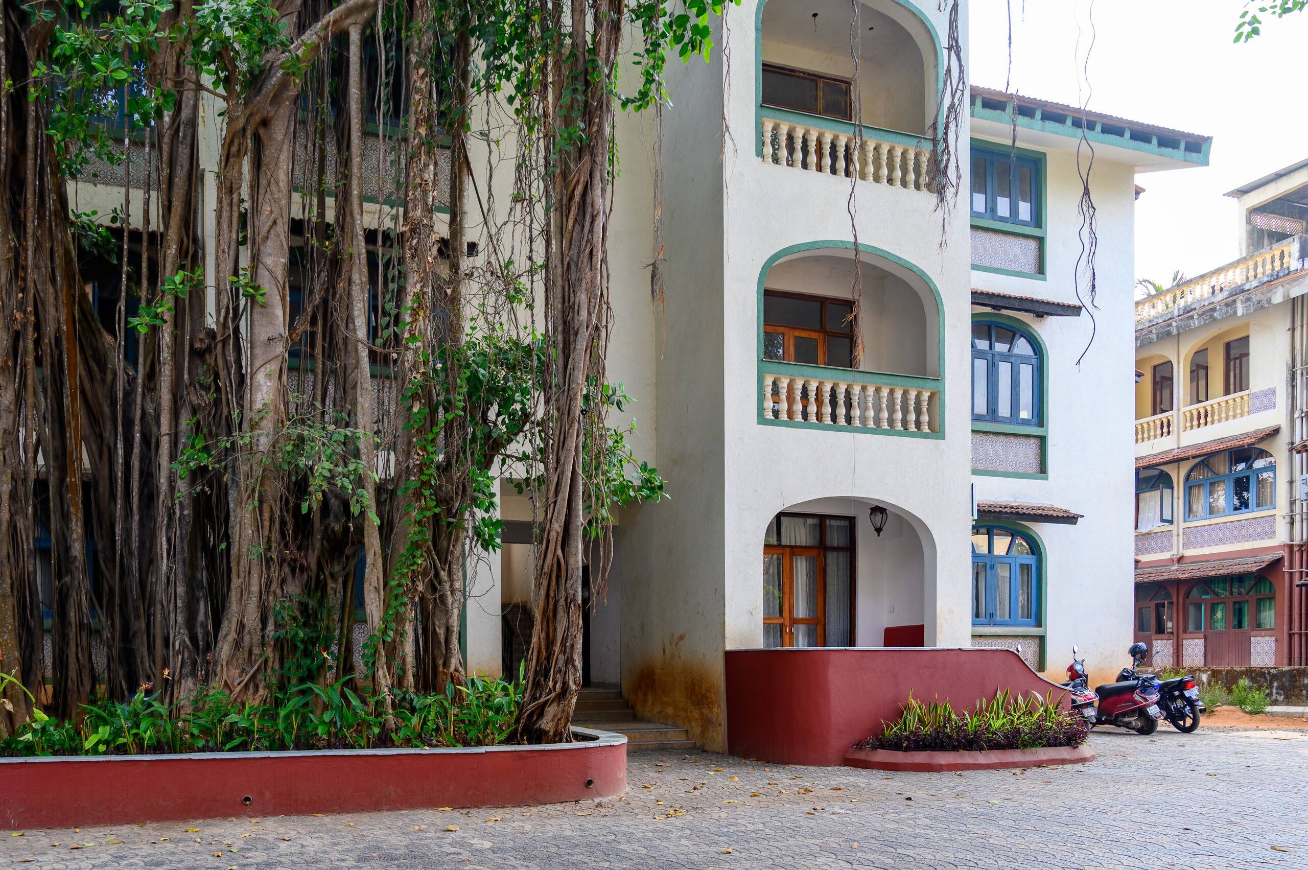 South Goa
Casa Le Amlfi - Cozy Boho Retreat 2 BHK 7