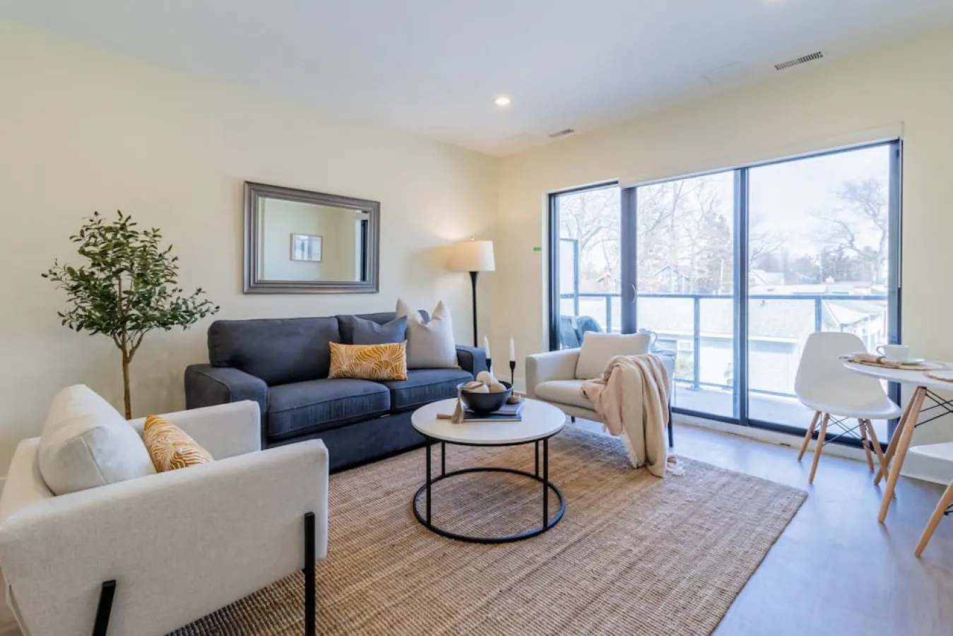 Sandbar Room 206 · The Bend Condo on Main Strip - The Sandbar 206