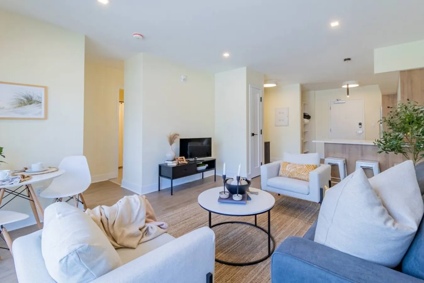 Sandbar Room 206 The Bend Condo on Main Strip - The Sandbar 206 13