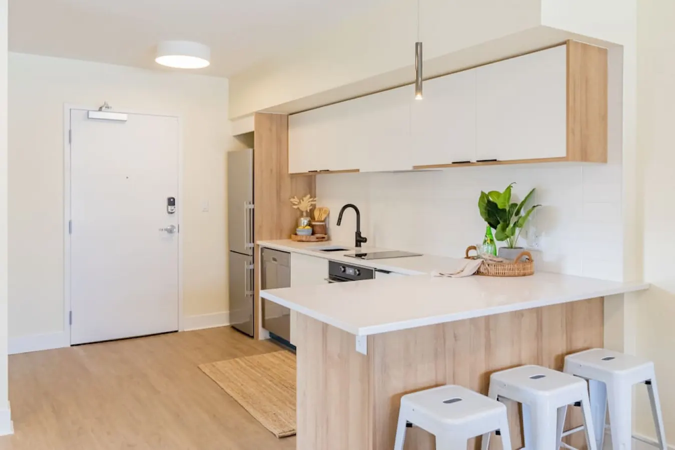 Sandbar Room 206 · The Bend Condo on Main Strip - The Sandbar 206 — photo 5