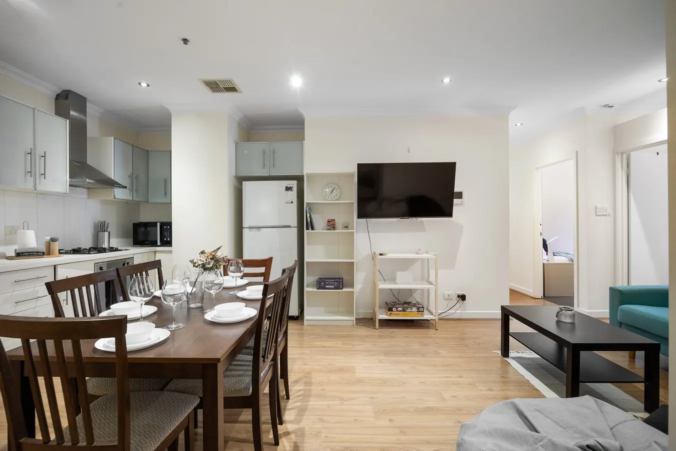 Highlife on Grenfell - 3BR, Wifi, Workspace 13