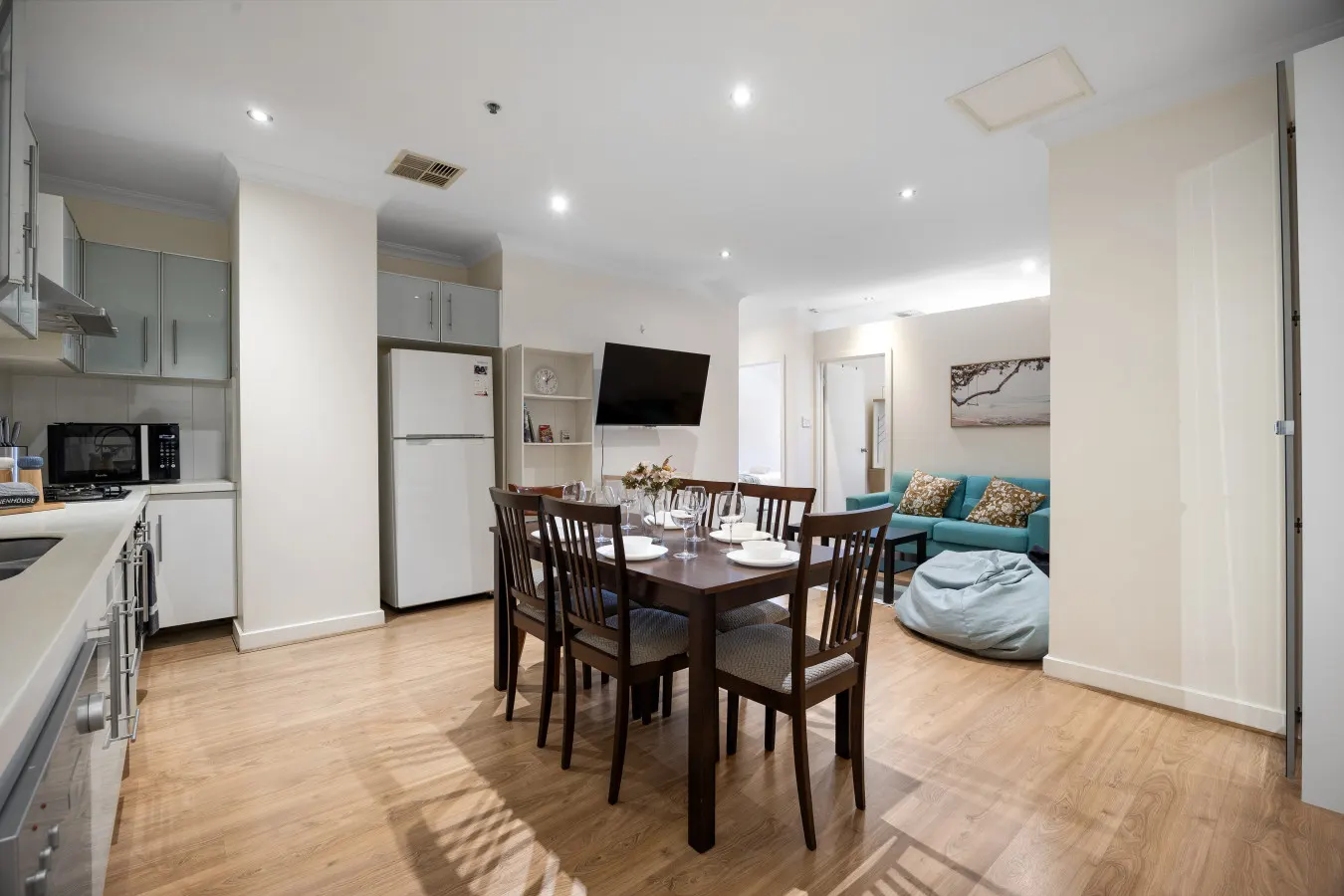 Highlife on Grenfell - 3BR, Wifi, Workspace 14