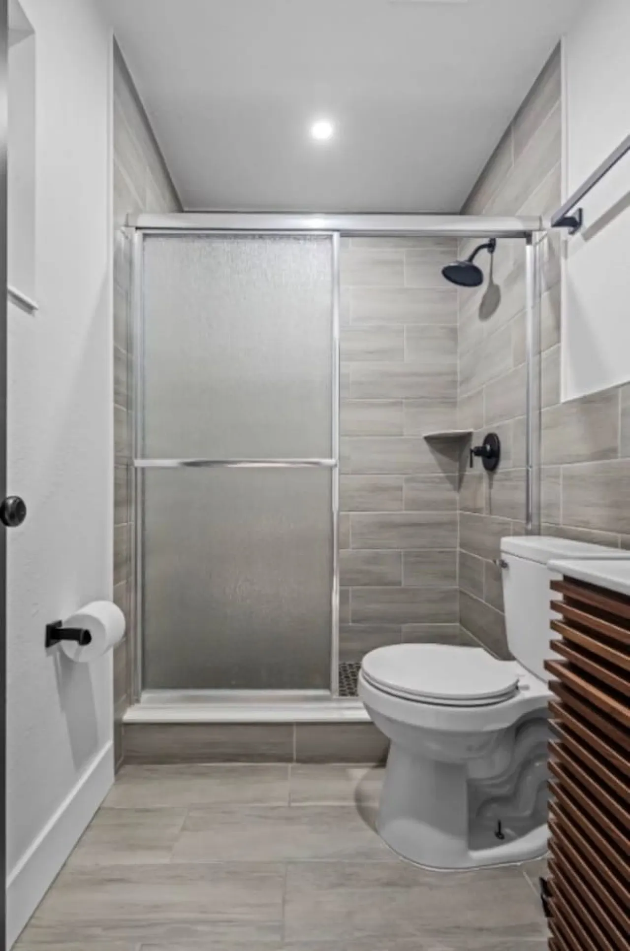 Morado II Stylish Guest Suite Near UF 7