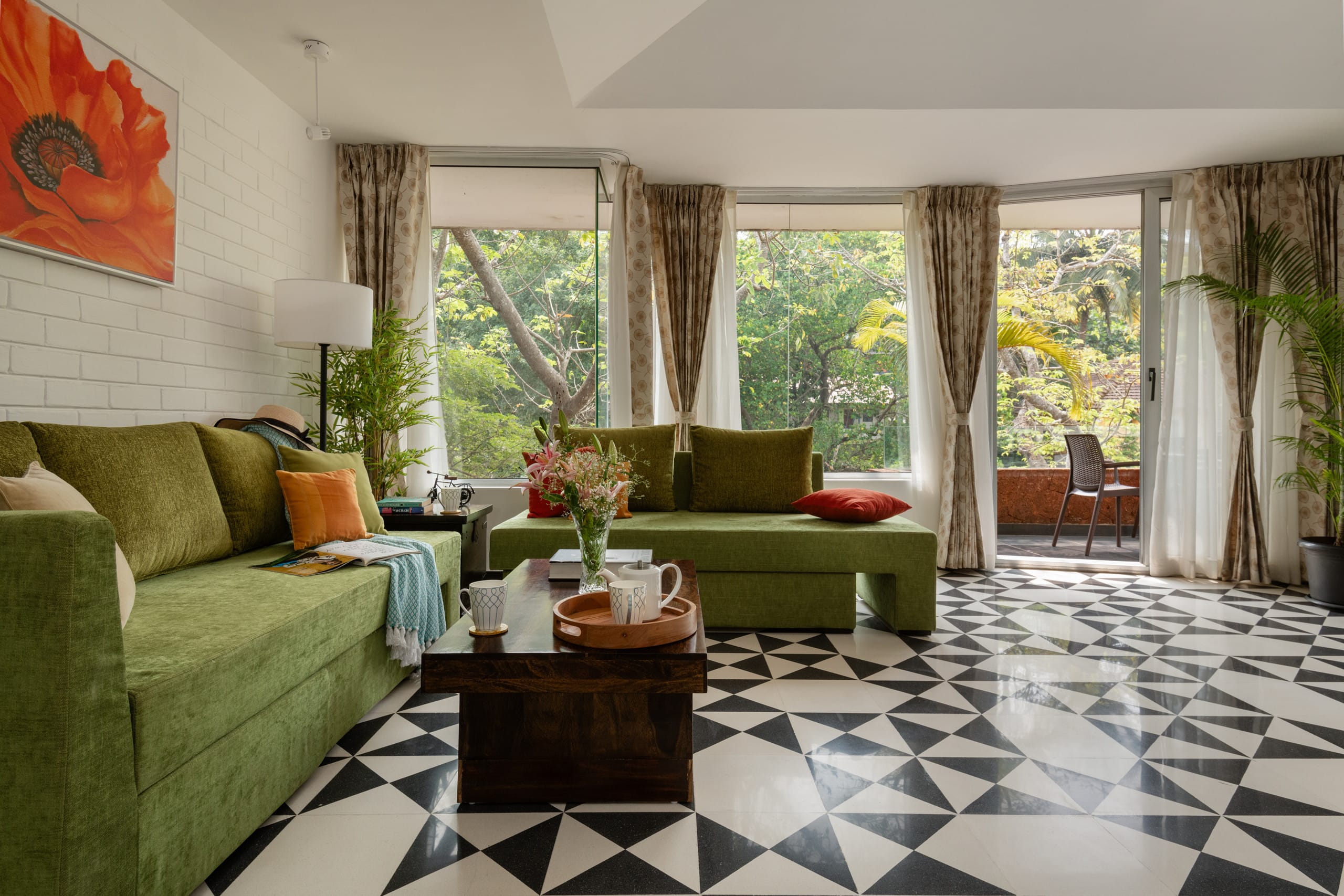 ElArbol | Skylight Apt | WiFI | Ac Balcony
