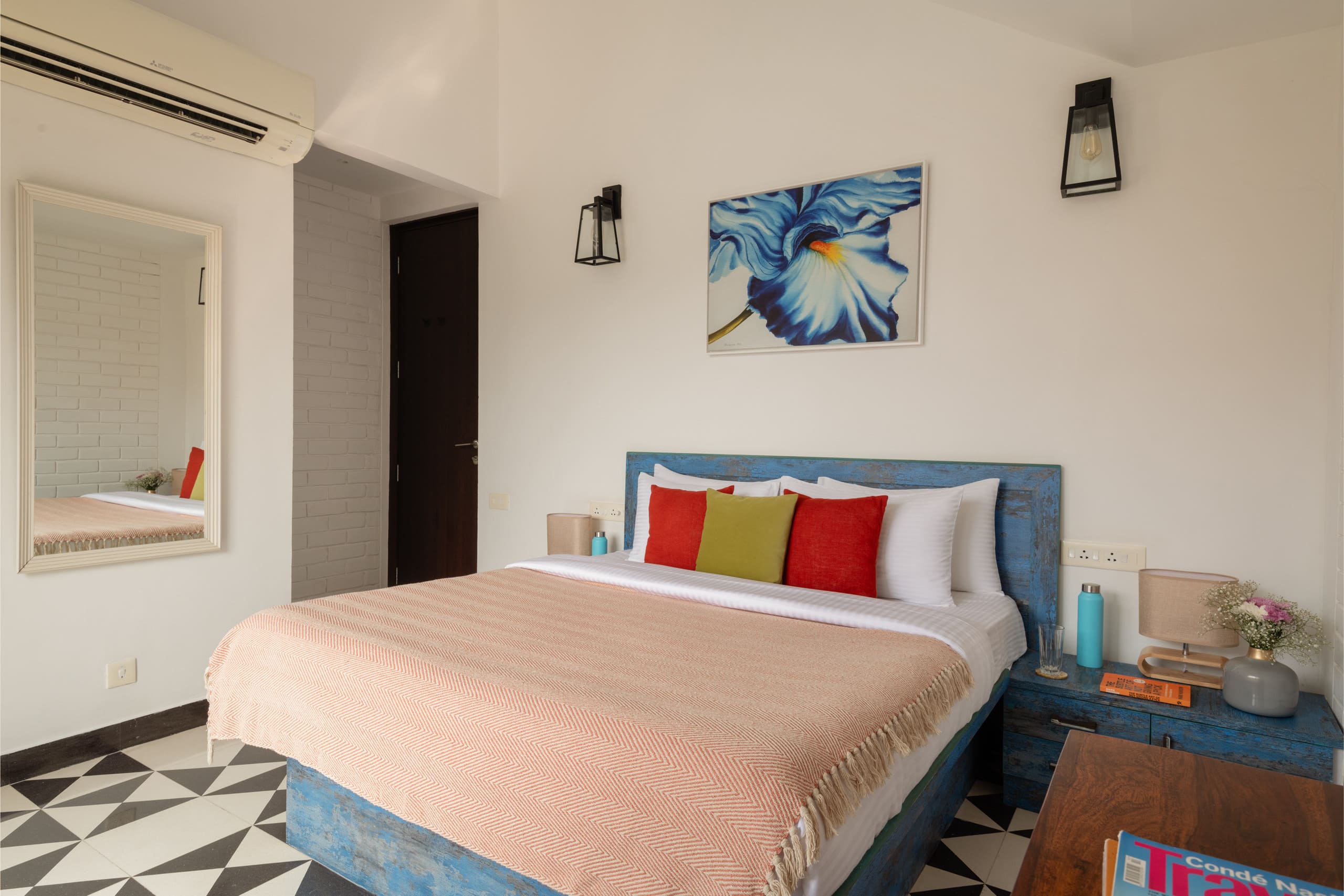ElArbol | Skylight Apt | WiFI | Ac Balcony — photo 3