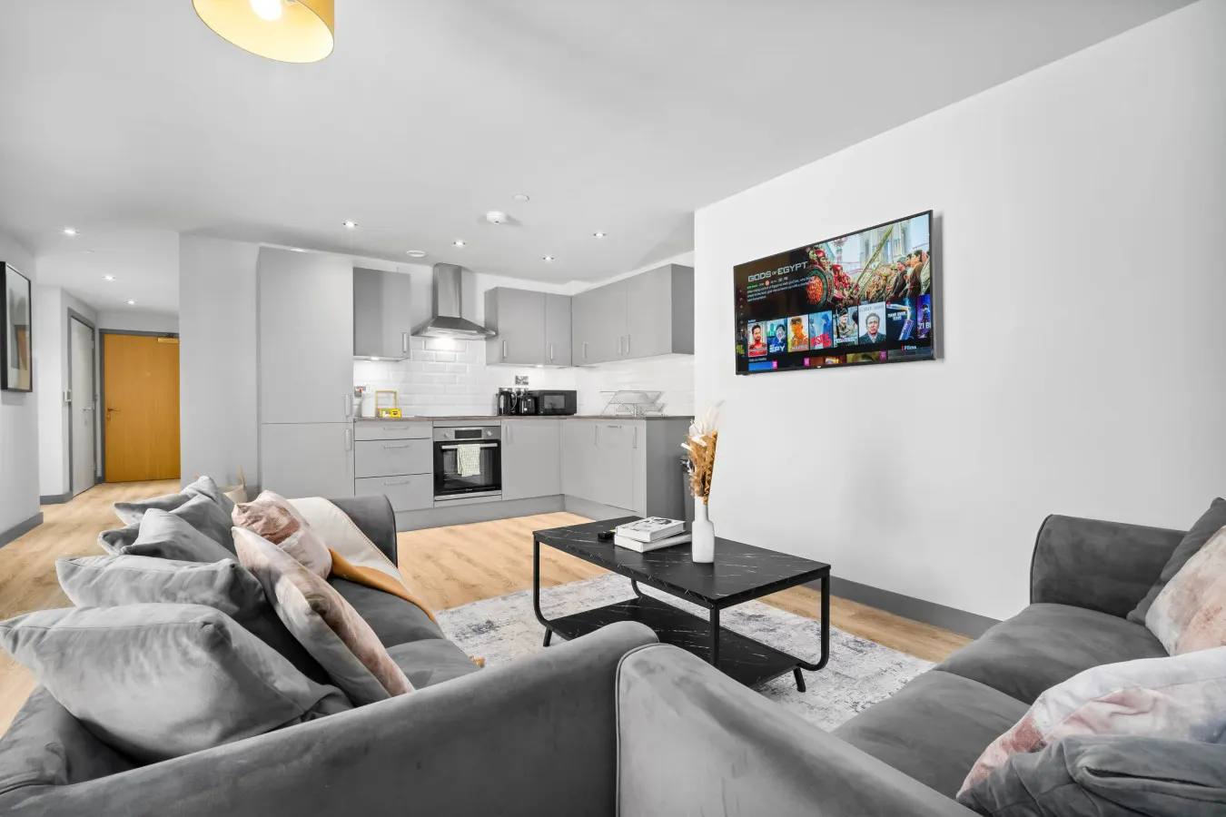 Elegant Two Bedroom Apartment - Fast WiFi - Netflix - Jewellery Quarter 7