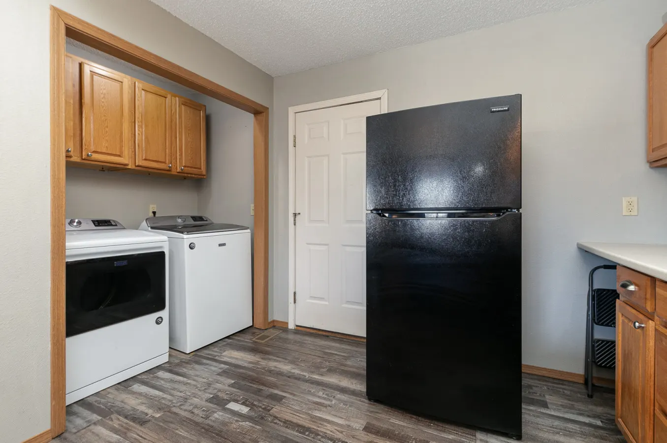 Prime Location Cottage Home- King Suite 14