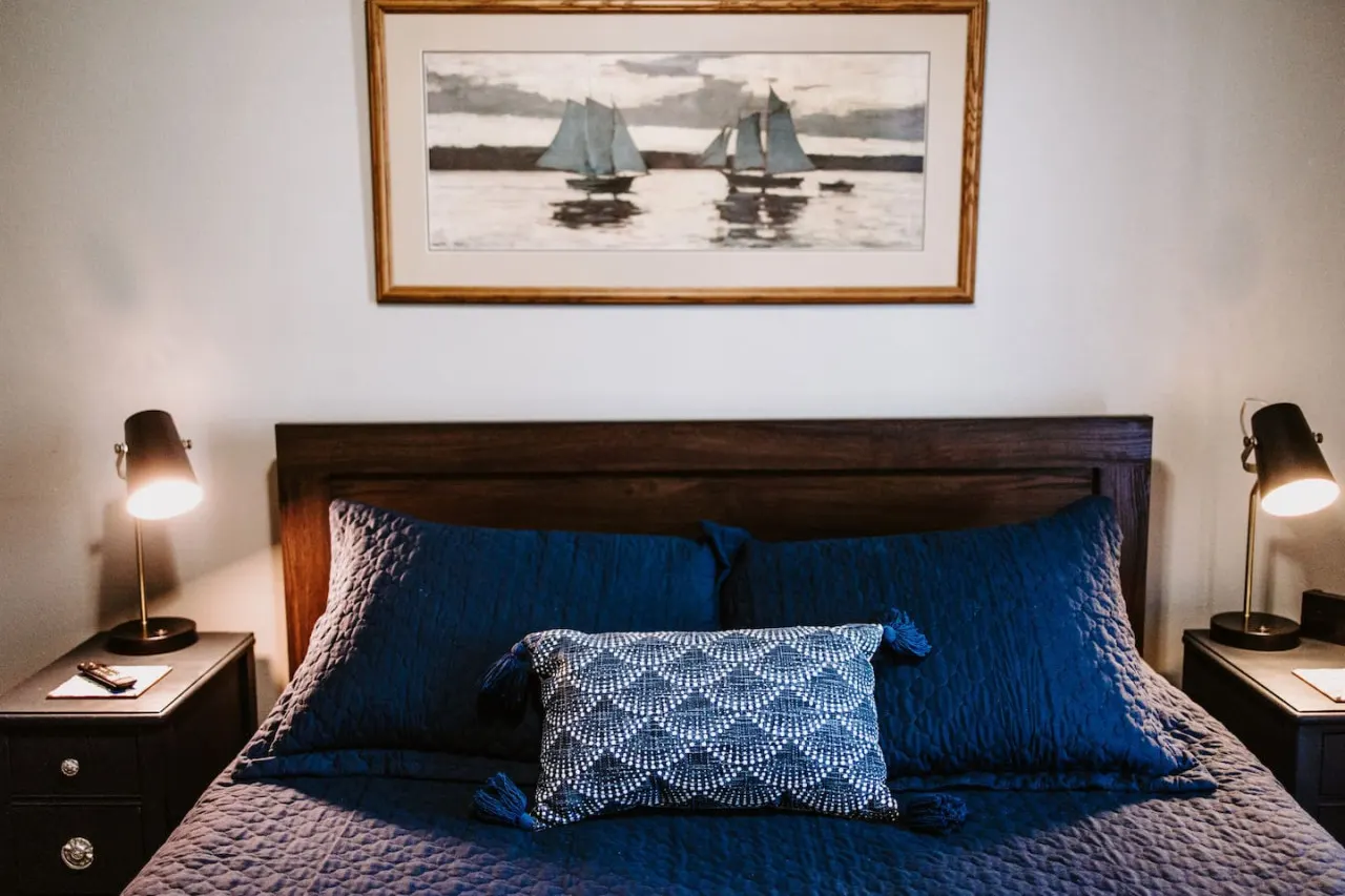 Prime Location Cottage Home- King Suite 3