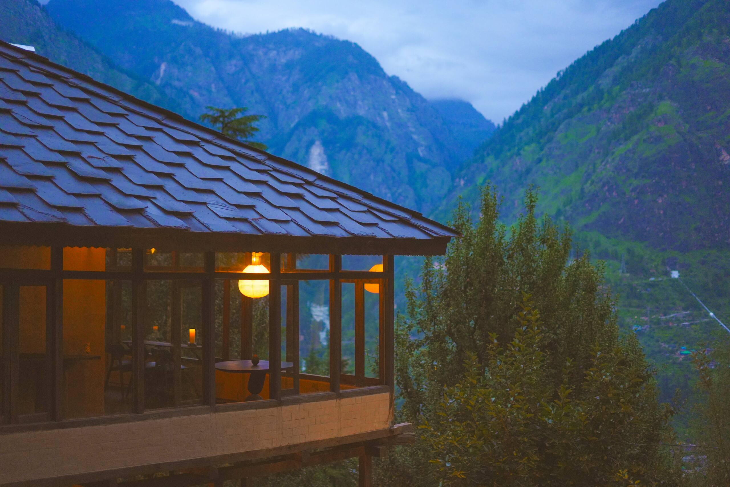 The Slow-life Cottage & Bonnfire near Kasol 6