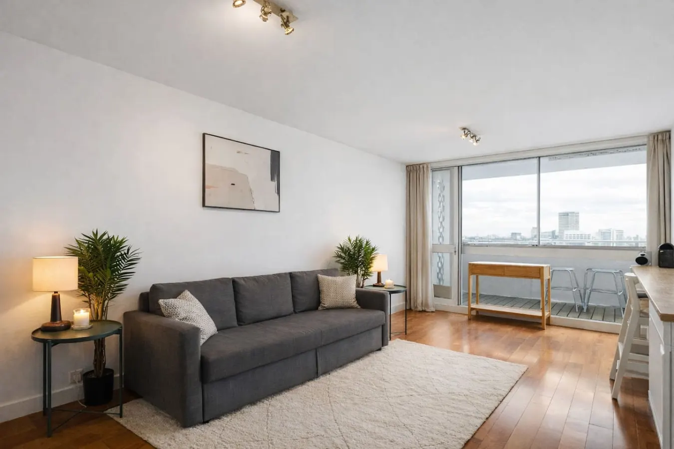 2-Bed Marylebone | Skyline Views | BBQ & Balcony — photo 2