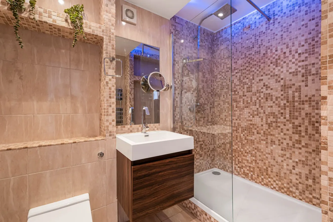 2-Bed Marylebone Skyline Views BBQ & Balcony 20