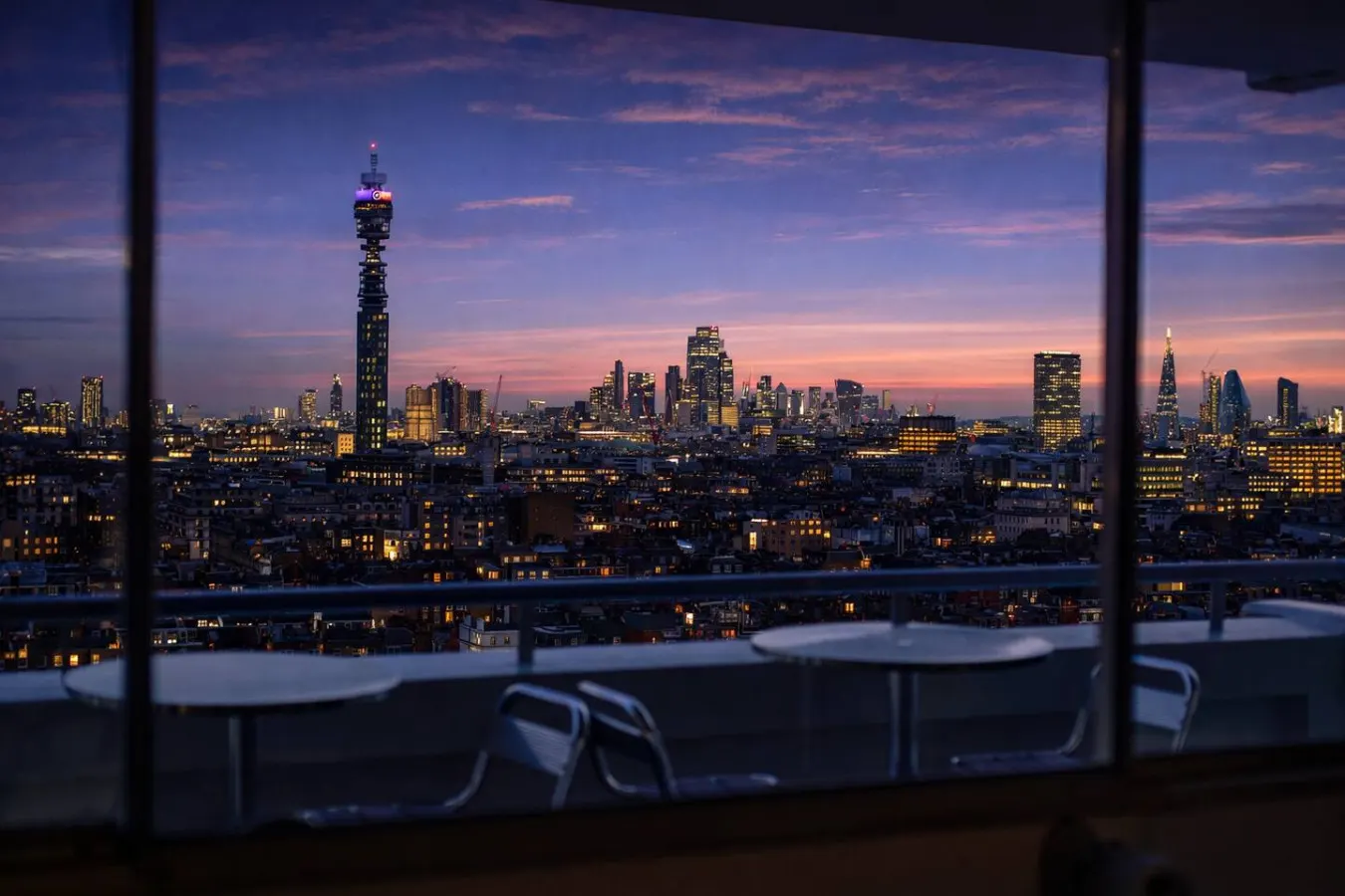 2-Bed Marylebone Skyline Views BBQ & Balcony 6