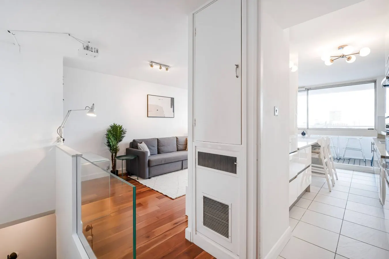 2-Bed Marylebone Skyline Views BBQ & Balcony 8