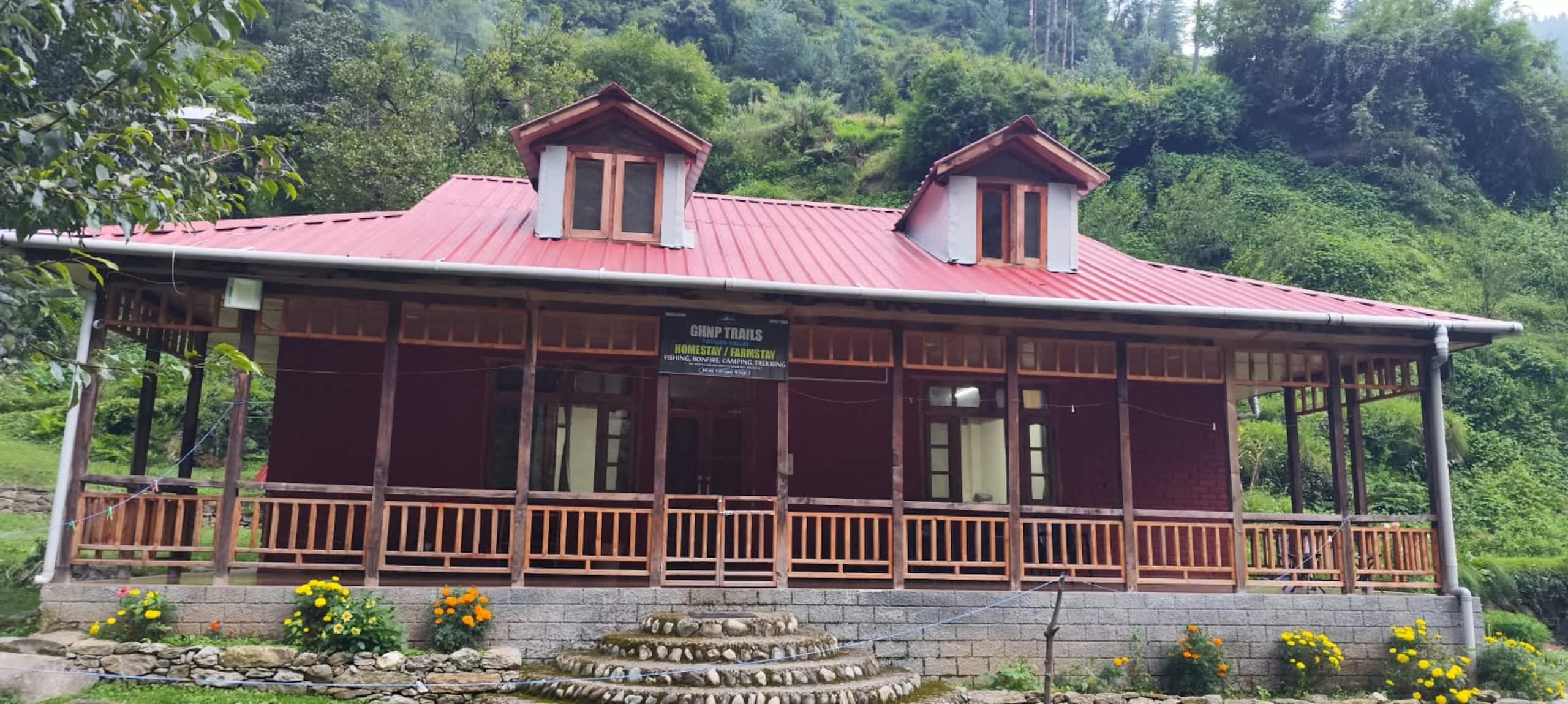 Ghnp Trails Homestay