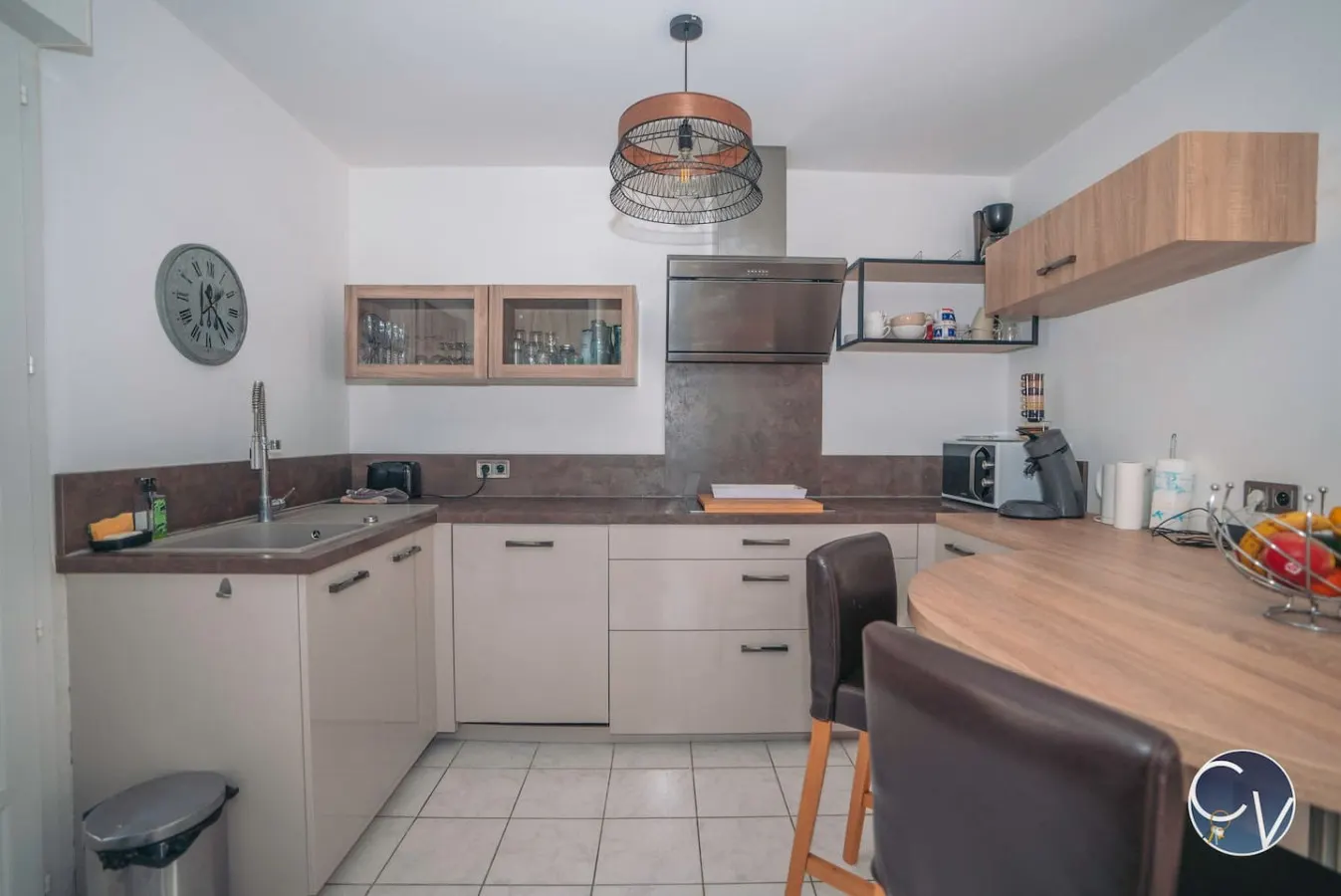 Maison au calme avec piscine idéale en famille 13