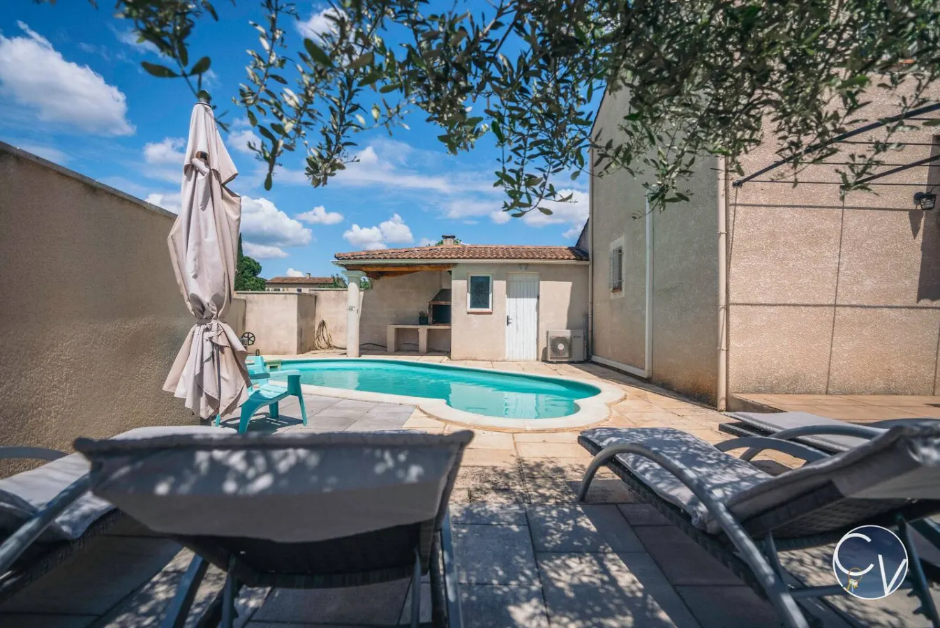 Maison au calme avec piscine idéale en famille 16
