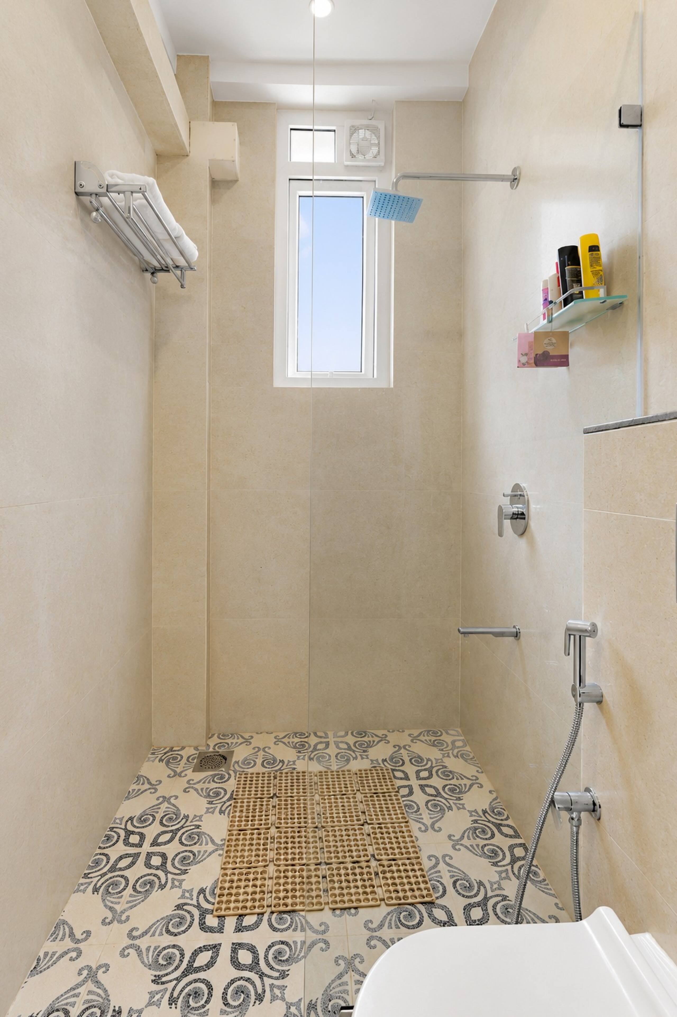 The Greendoor Villa-Susegad, Jacuzzi, Village life 35