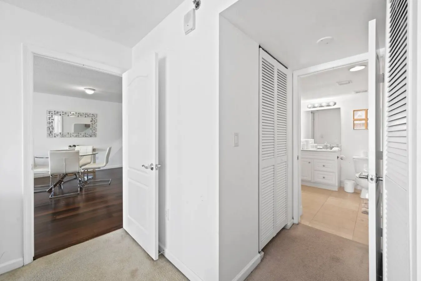 Well Located Unit with parking - Heart Of Brickell 12