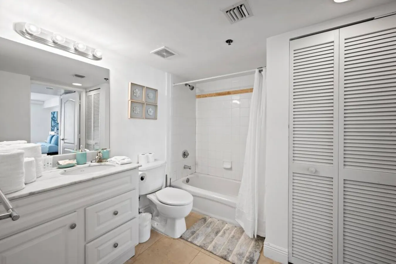 Well Located Unit with parking - Heart Of Brickell 18