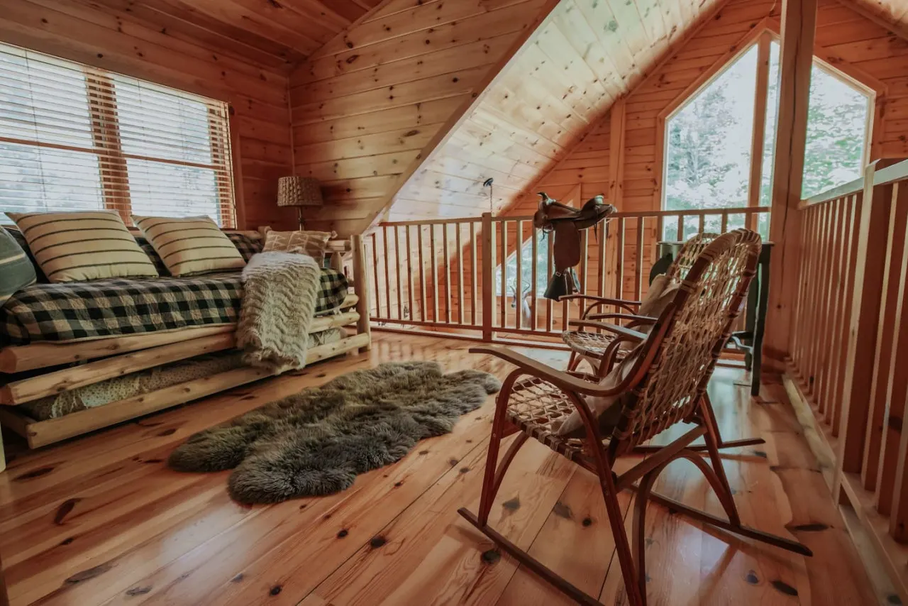Woodsy Maine getaway, by Sunday River with New Hot Tub 13