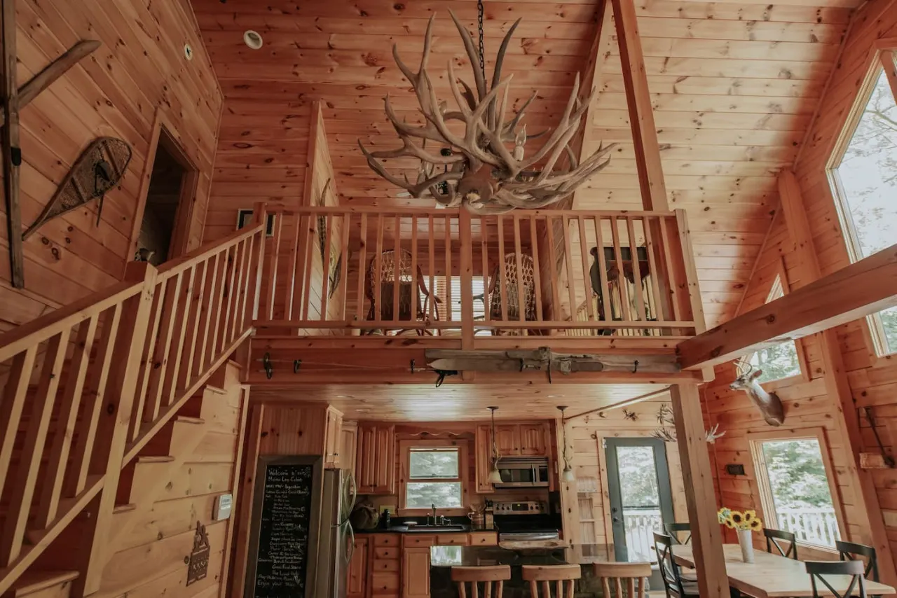 Woodsy Maine getaway, by Sunday River with New Hot Tub 14