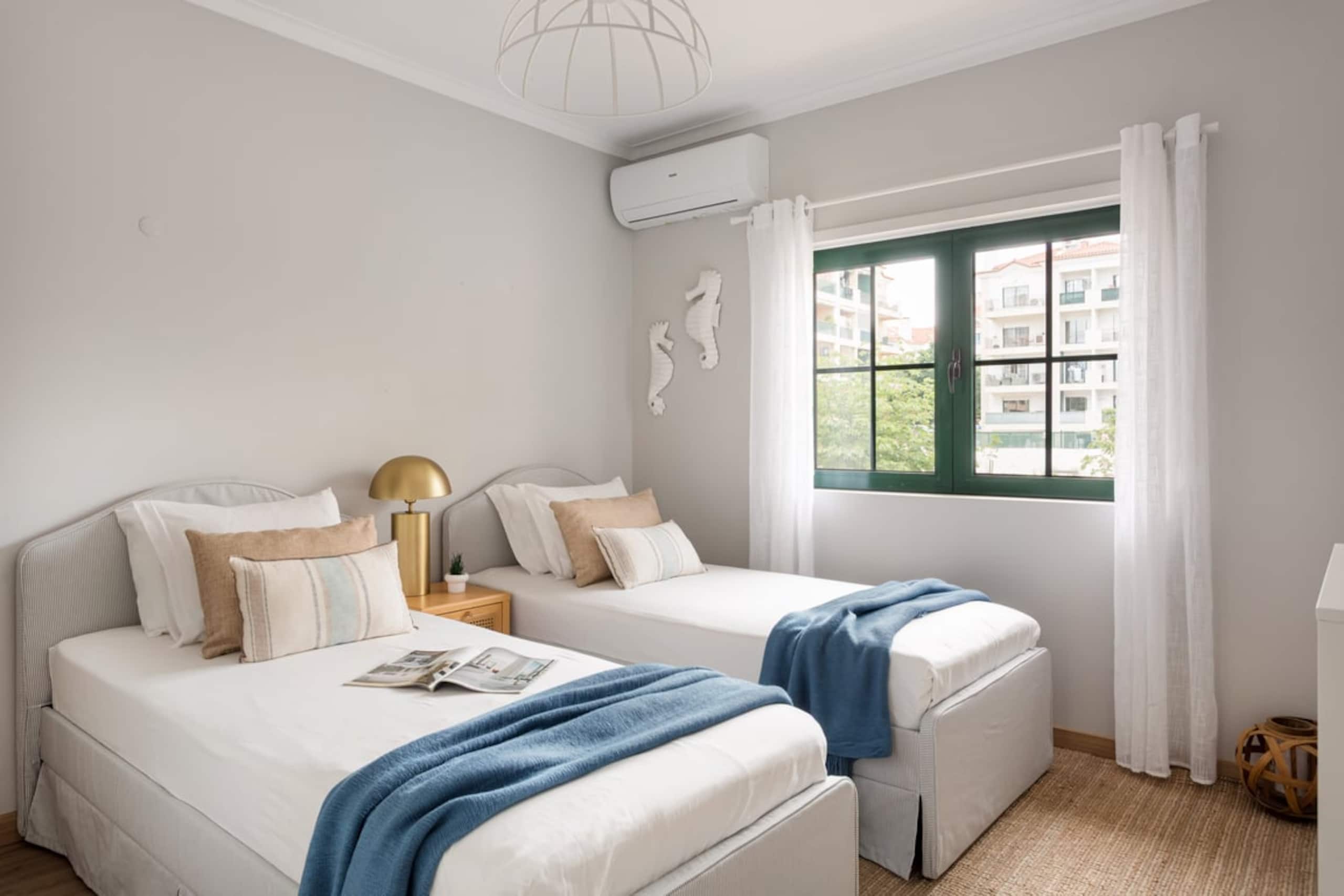 Carcavelos Terrace & Beach Apartment 32