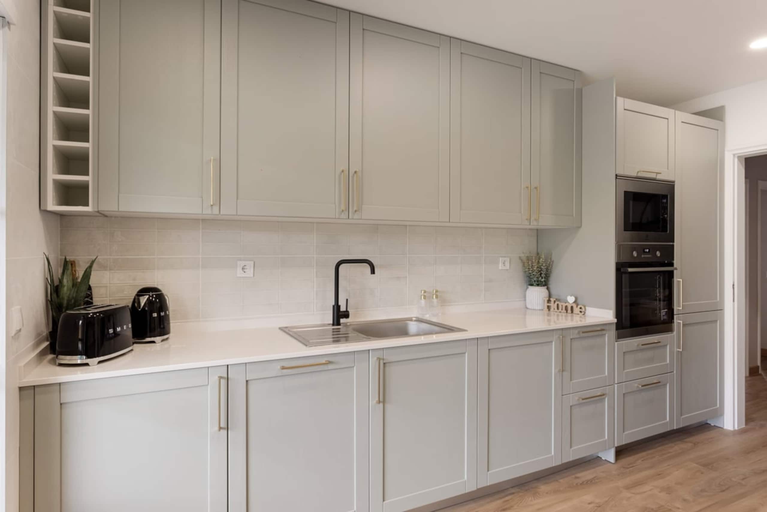 Carcavelos Terrace & Beach Apartment 15