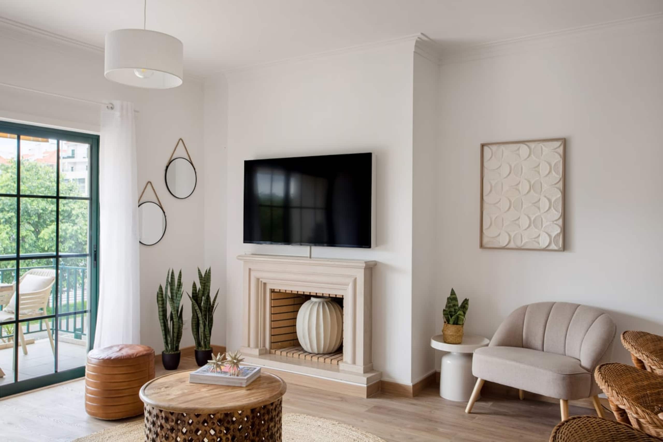Carcavelos Terrace & Beach Apartment 10