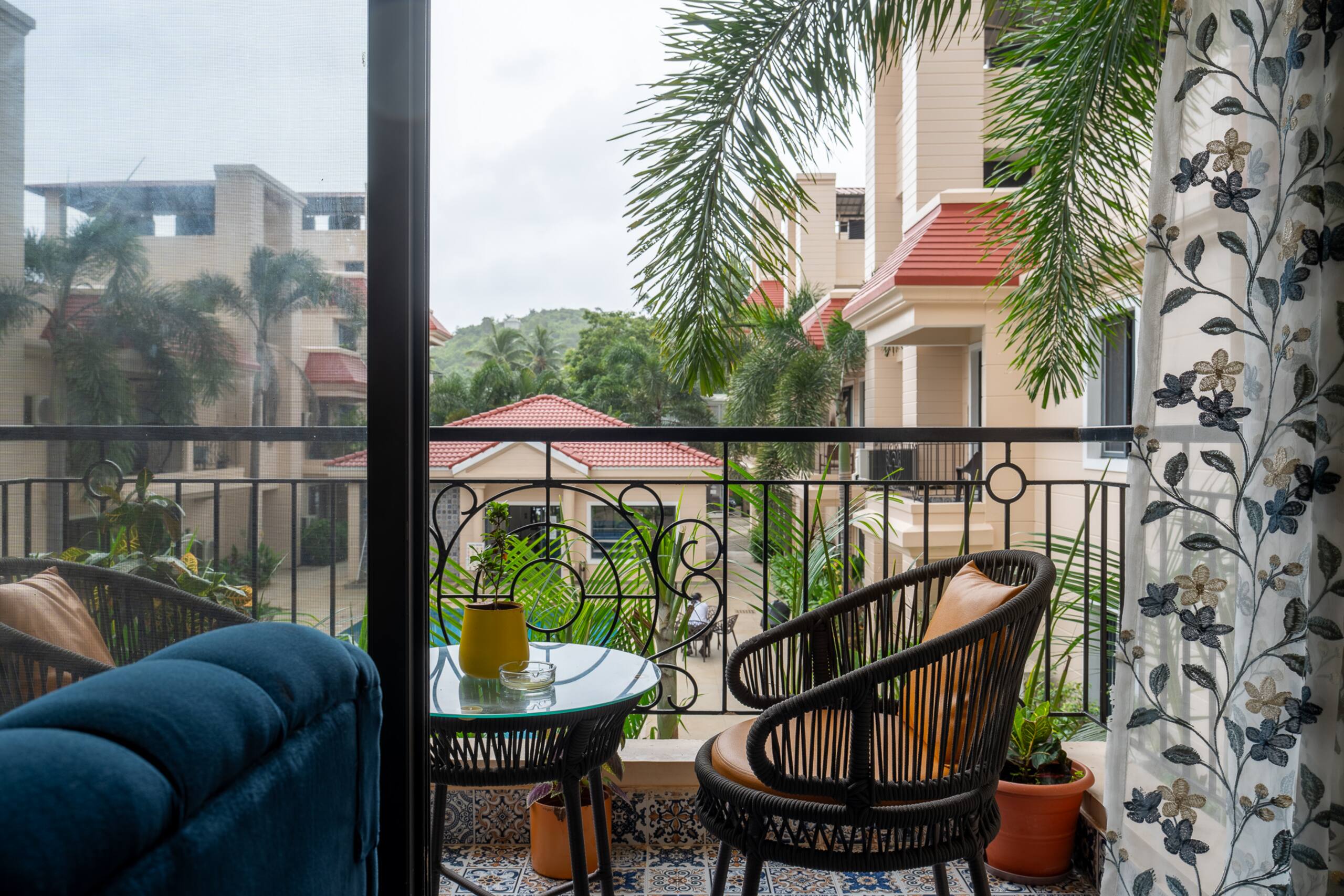House of Nirvana | Poolside 2BHK in Siolim 7