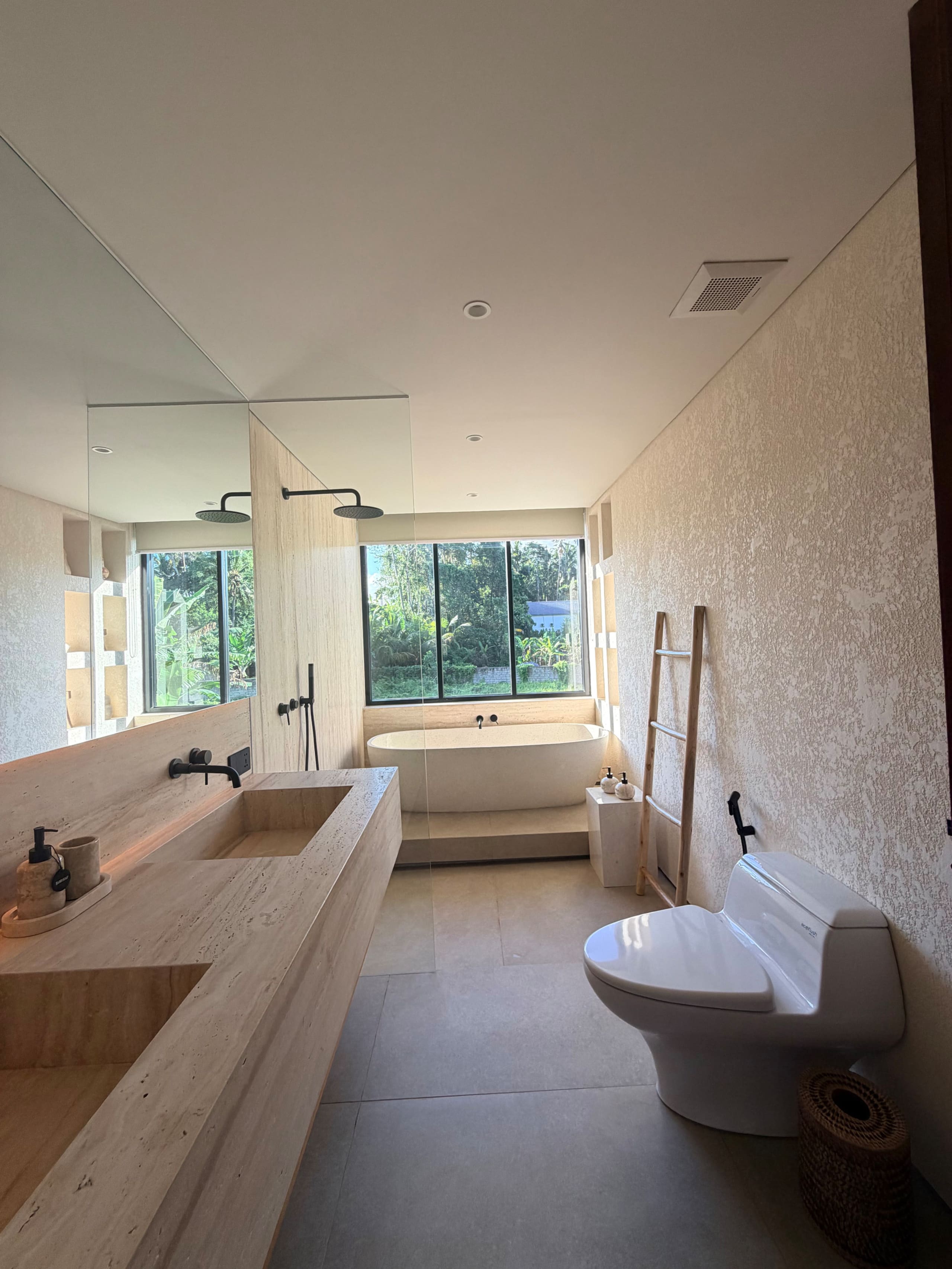 Modern One Bedroom Villa 9