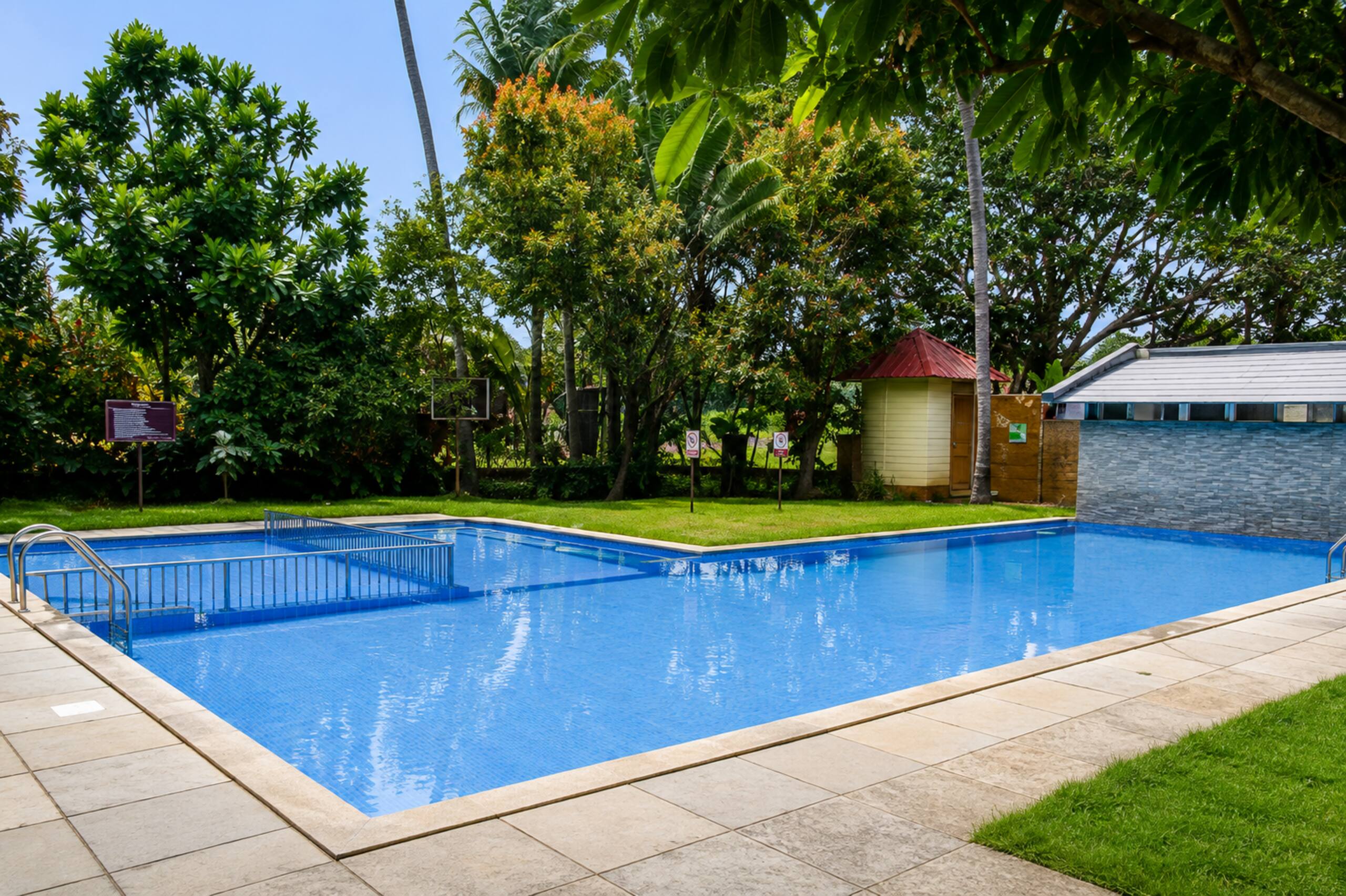 2BR Penthouse • Pool • Candolim 23