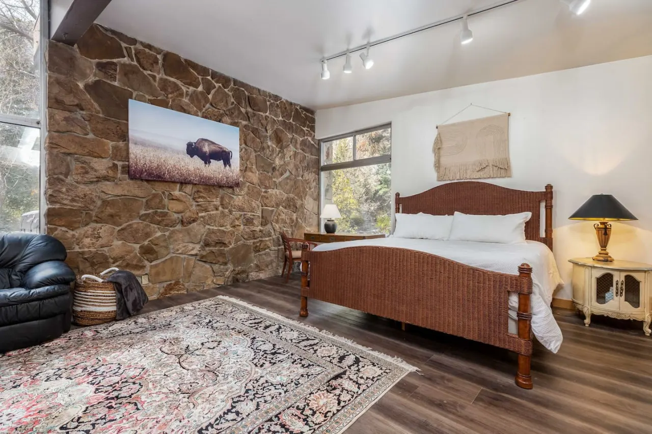 Historic Lodge located on Big Cottonwood River 17