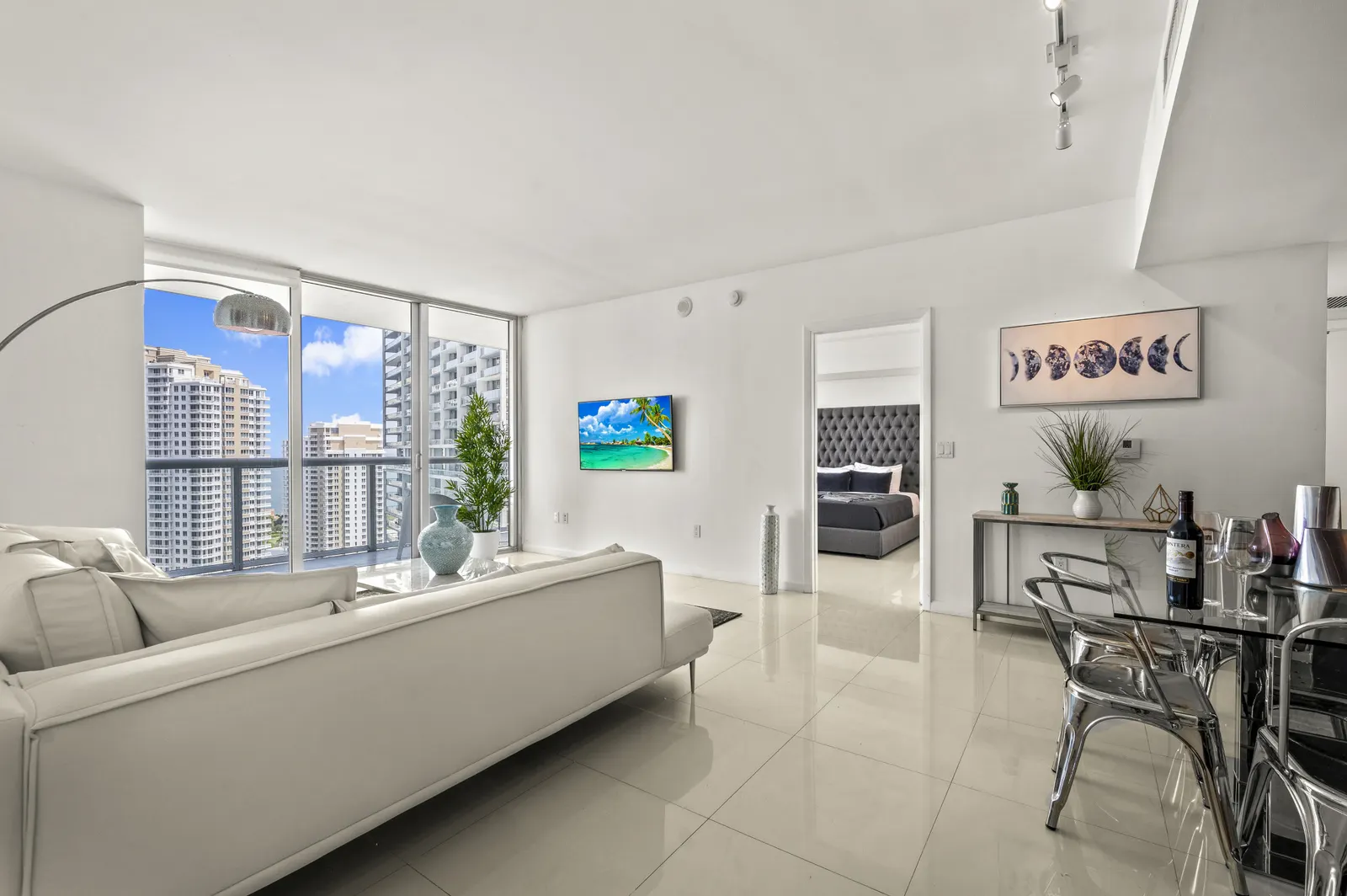 ★★ Magnificent Unit with Priceless Views W Icon ★★ 7
