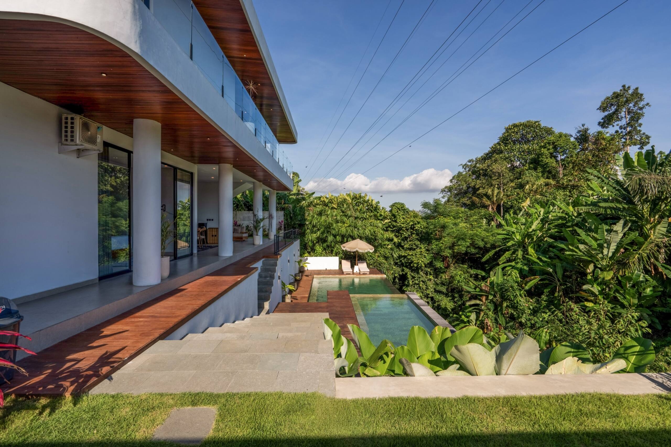 Jungle Breeze - 3BR Villa with Two Pools, Tabanan 8