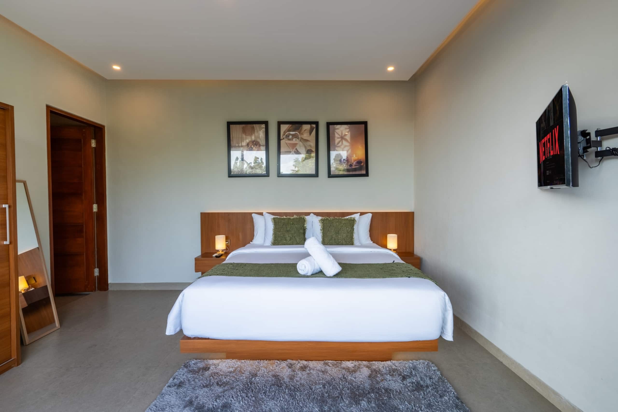 Jungle Breeze - 3BR Villa with Two Pools, Tabanan 19