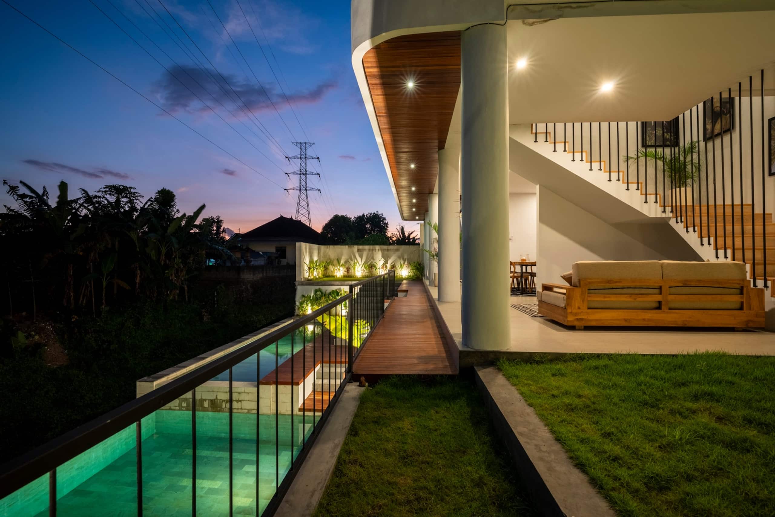 Jungle Breeze - 3BR Villa with Two Pools, Tabanan — photo 2
