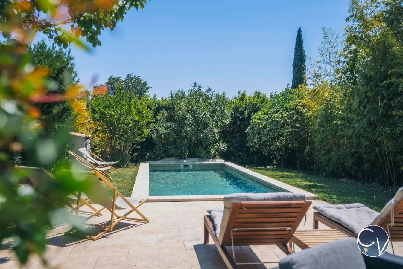 Charmant Mas Provençal avec piscine 16