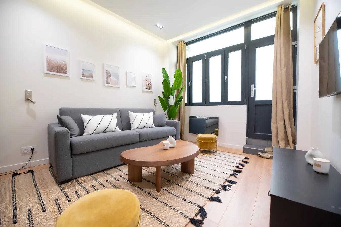 1 bedroom#Canal St Martin#Eurostar