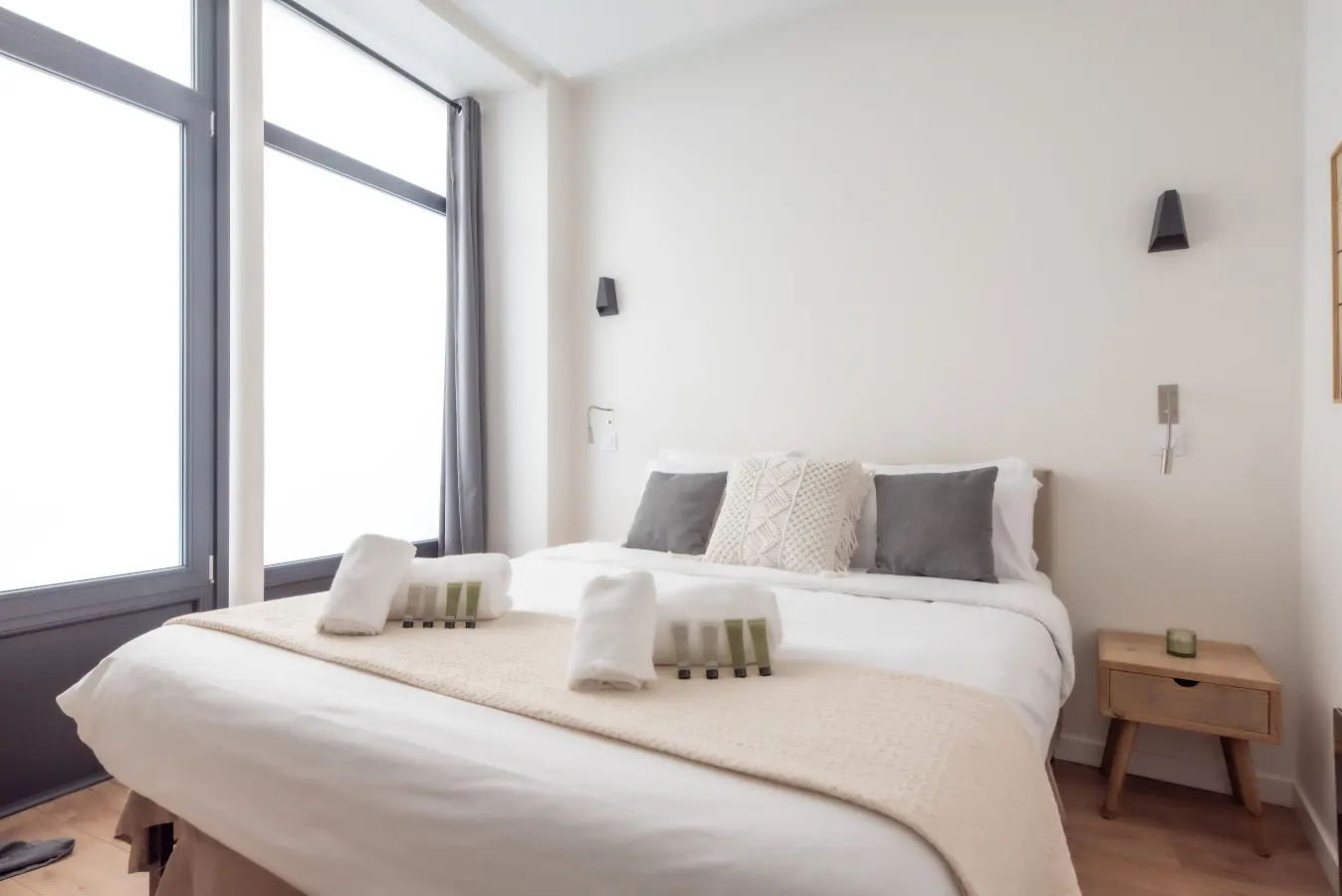 1 bedroom#Canal St Martin#Eurostar 9