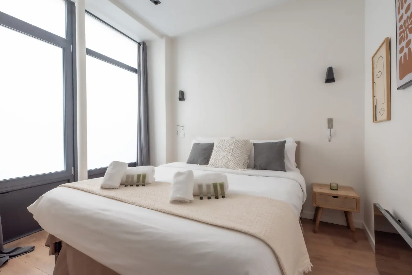 1 bedroom#Canal St Martin#Eurostar 11