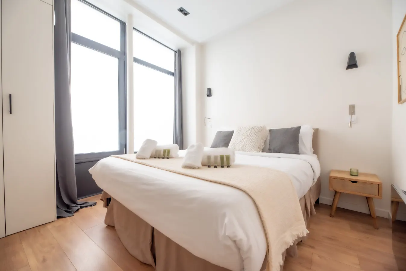 1 bedroom#Canal St Martin#Eurostar 8