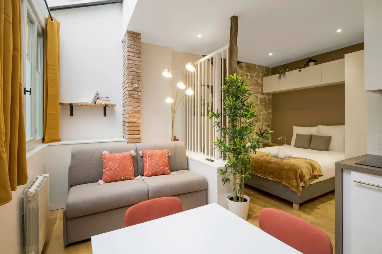 Typical Parisian Studio in Le Marais#4 pers